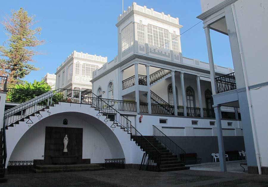 El Hospital Nuestra Señora de Dolores suspende las visitas con el nivel 3 de alerta sanitaria