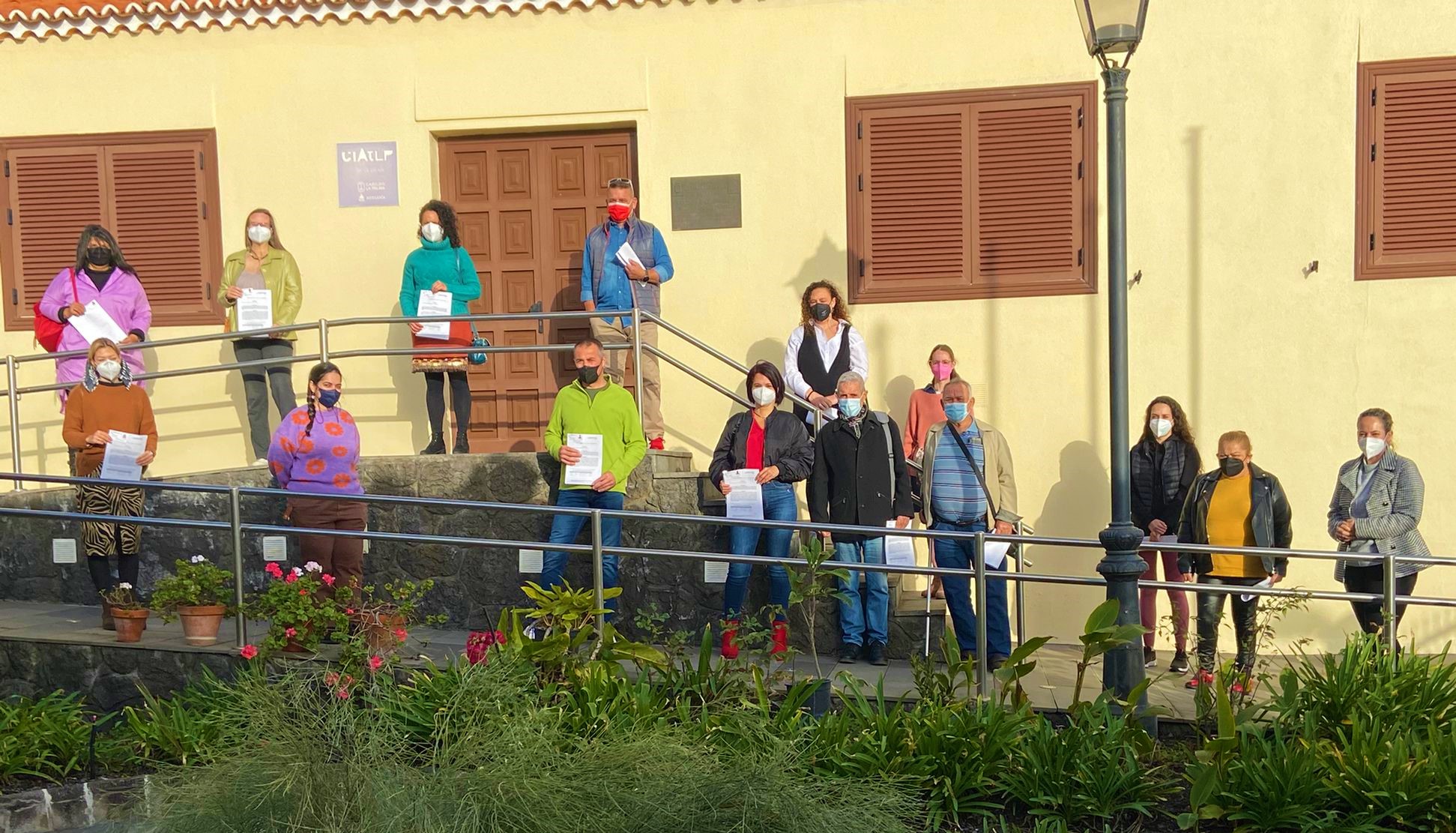 Susana Machín entrega 21 carnés artesanos de 15 oficios 