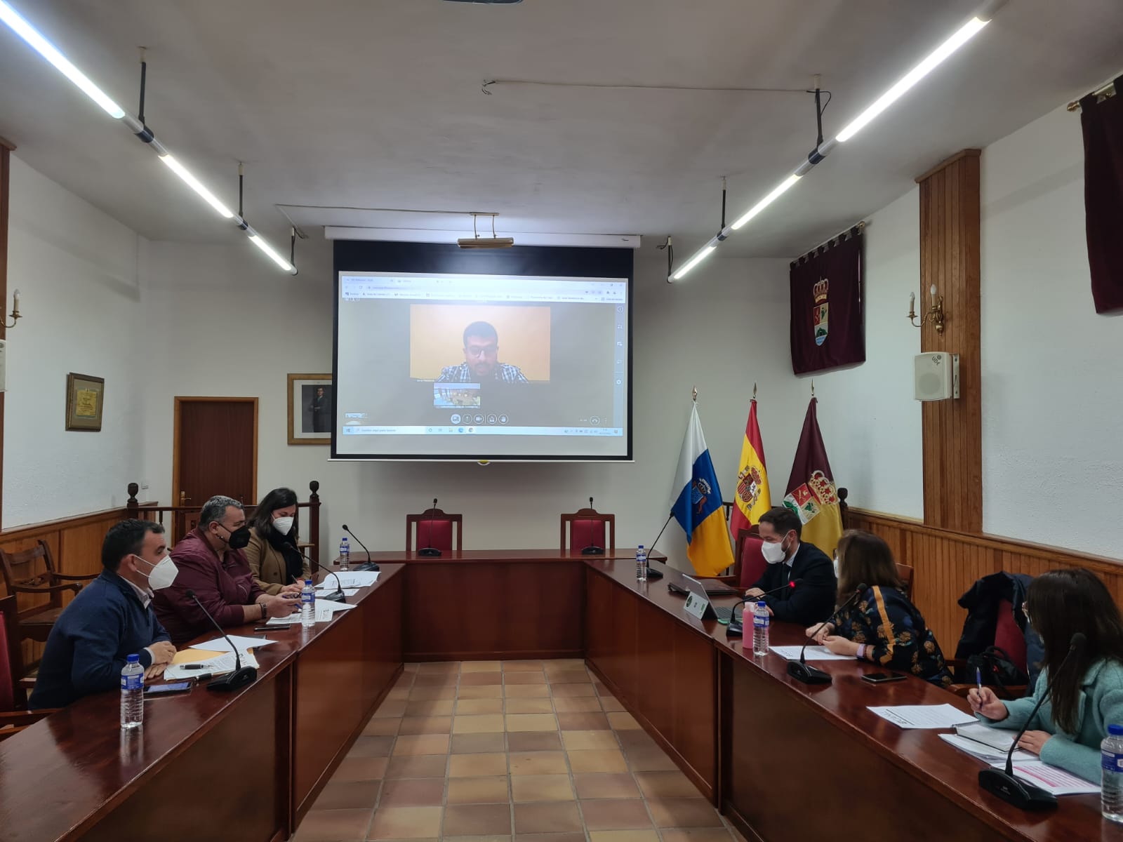 El Cabildo fortalece la coordinación con los municipios a través de las comisiones de seguimiento del Fdcan