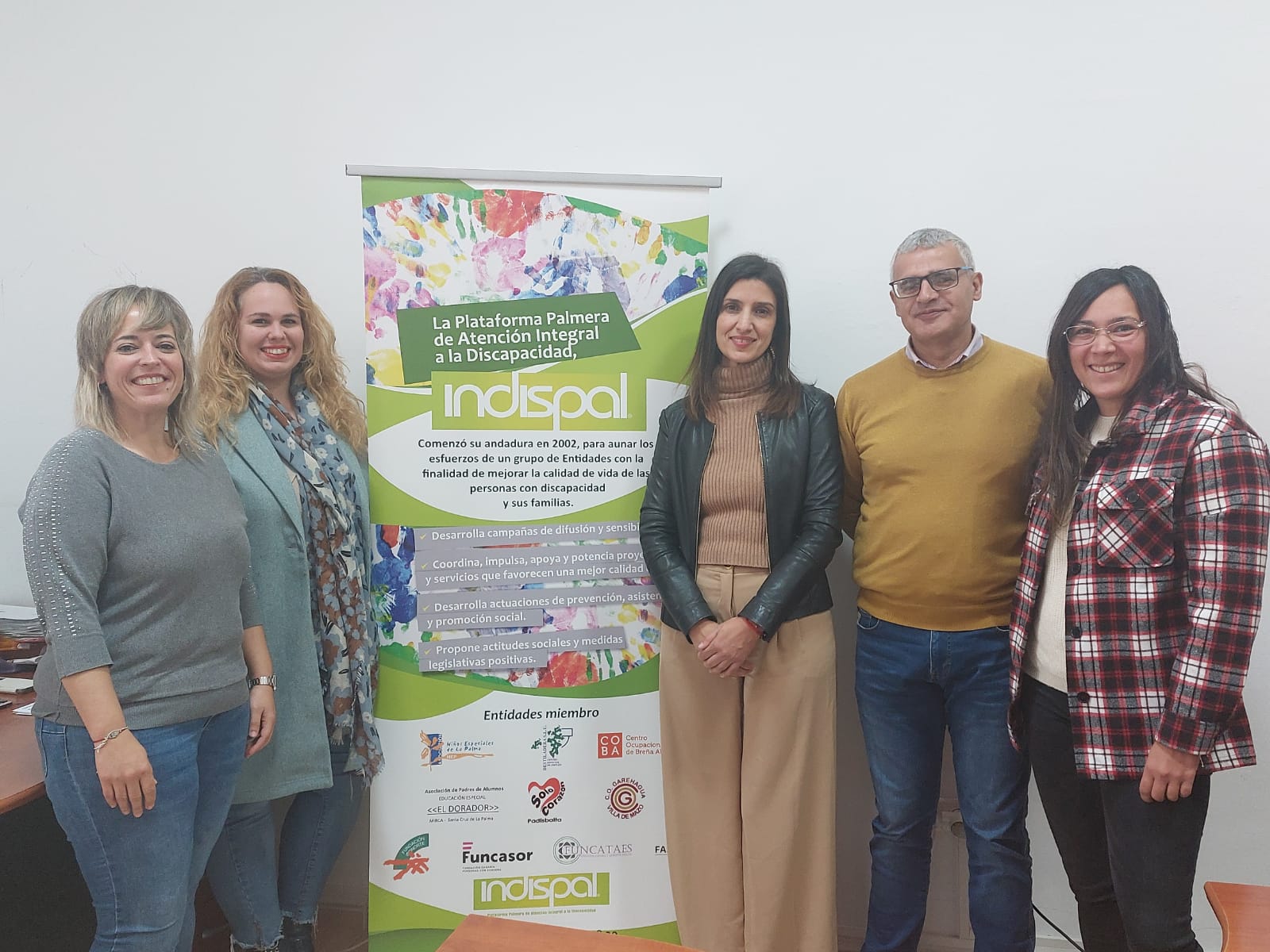 Artesanía coopera con Indispal para desarrollar un programa de formación inclusiva