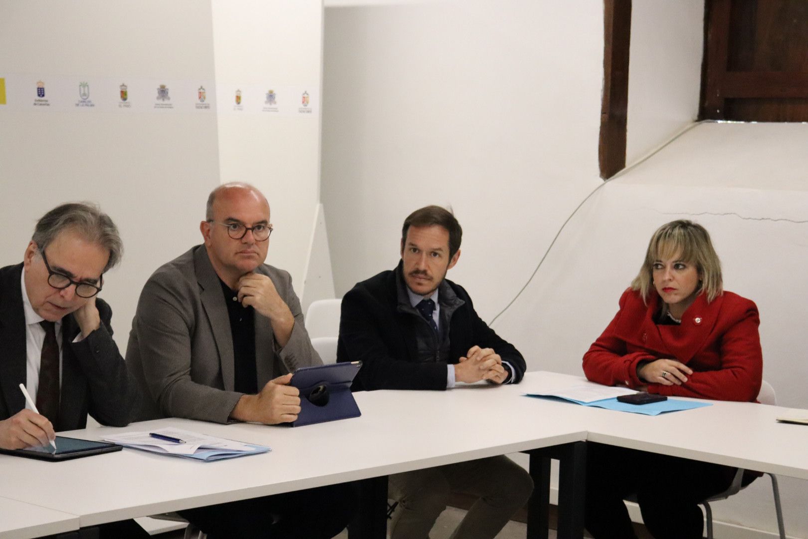 El Cabildo defiende la mejora formativa en La Palma ante el ministro de Universidades