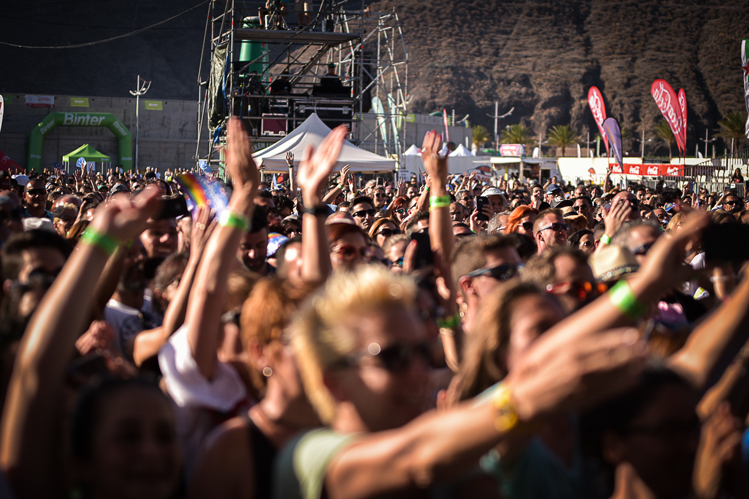 Bolsas de aparcamiento y guaguas lanzadera: claves del dispositivo de transporte para el Love Festival
