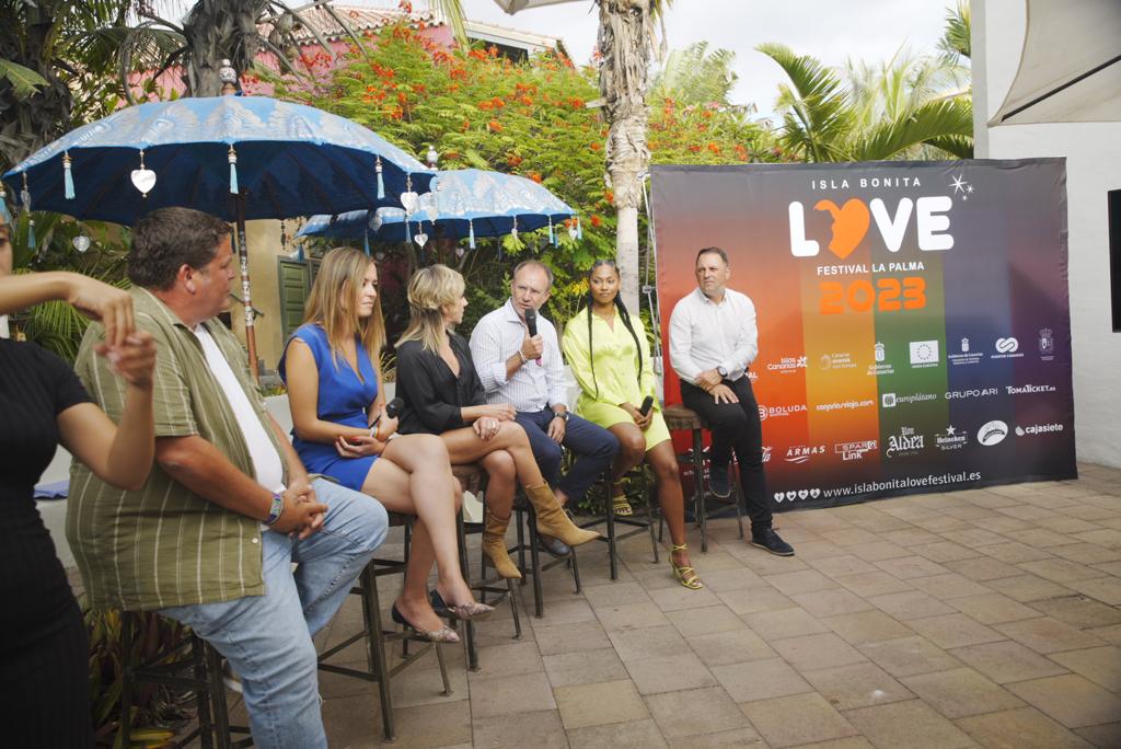 Más de 13.000 personas convertirán a La Palma en un espacio de igualdad y tolerancia durante el concierto de cierre del ‘Isla Bonita Love Festival’