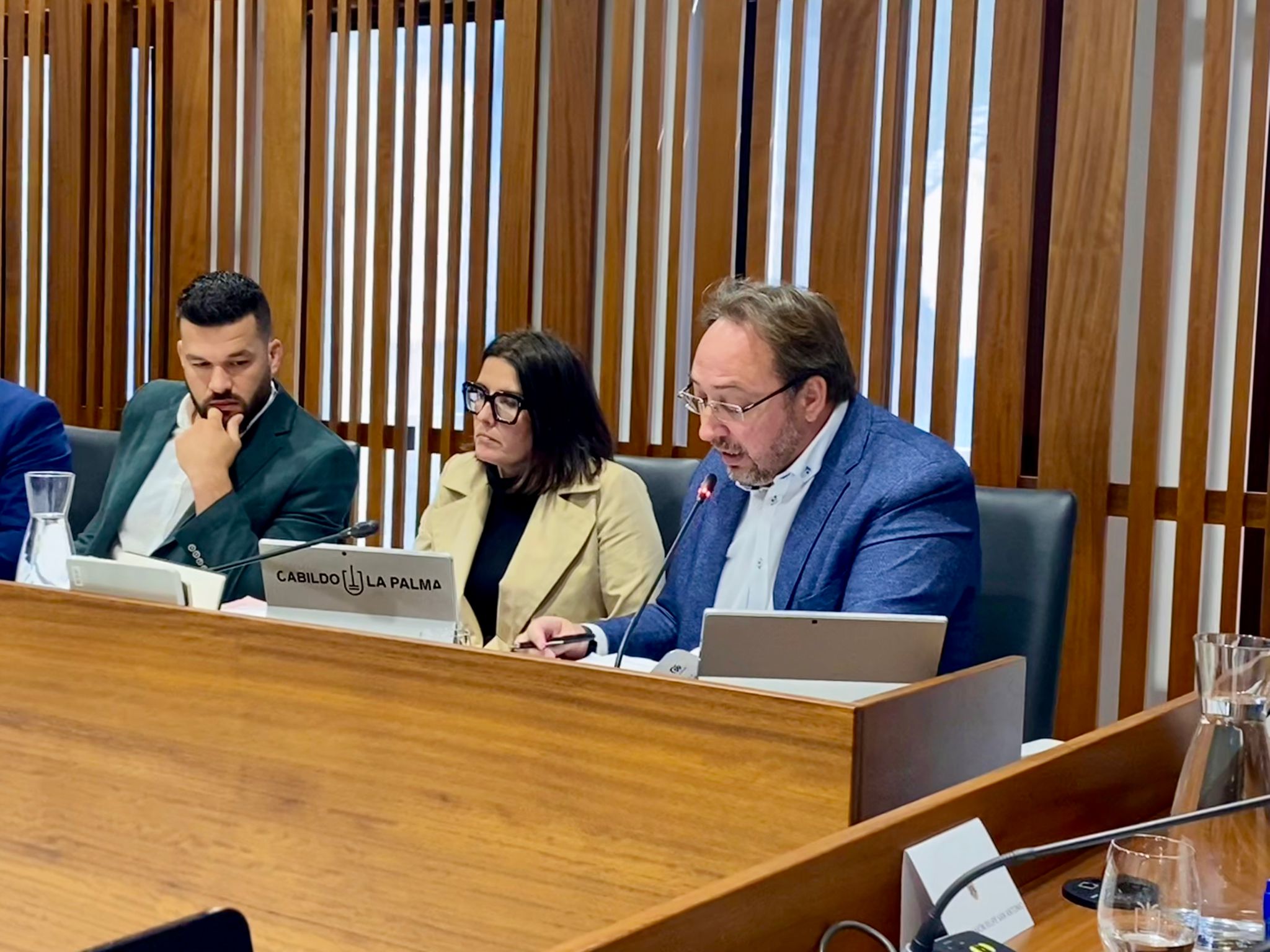 El Cabildo encargará un diagnóstico para conocer las necesidades formativas de la Isla y así disponer de espacios propios para facilitar su impartición 