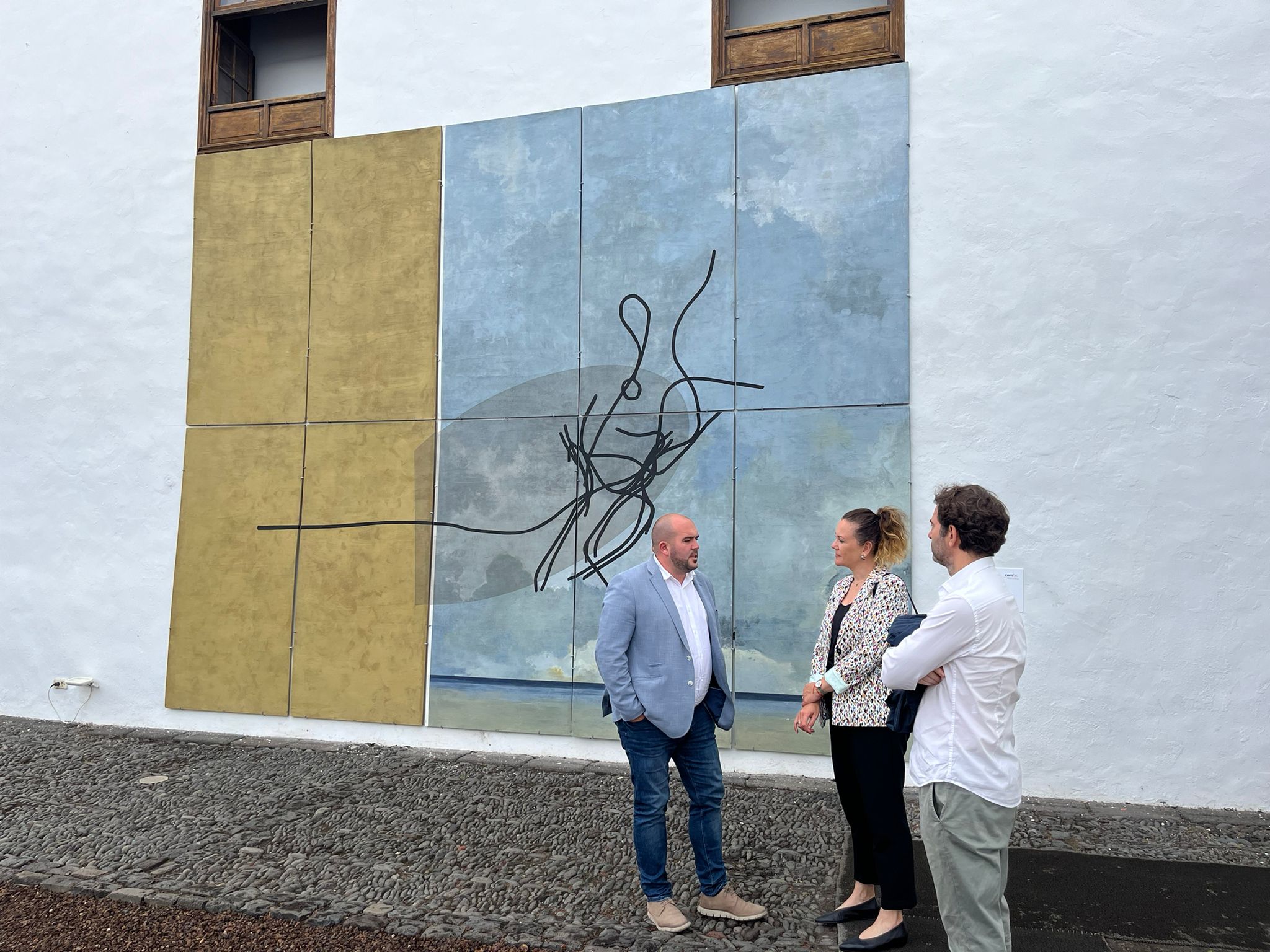 El Cabildo homenajea a Gonzalo González exponiendo sus mejores obras 