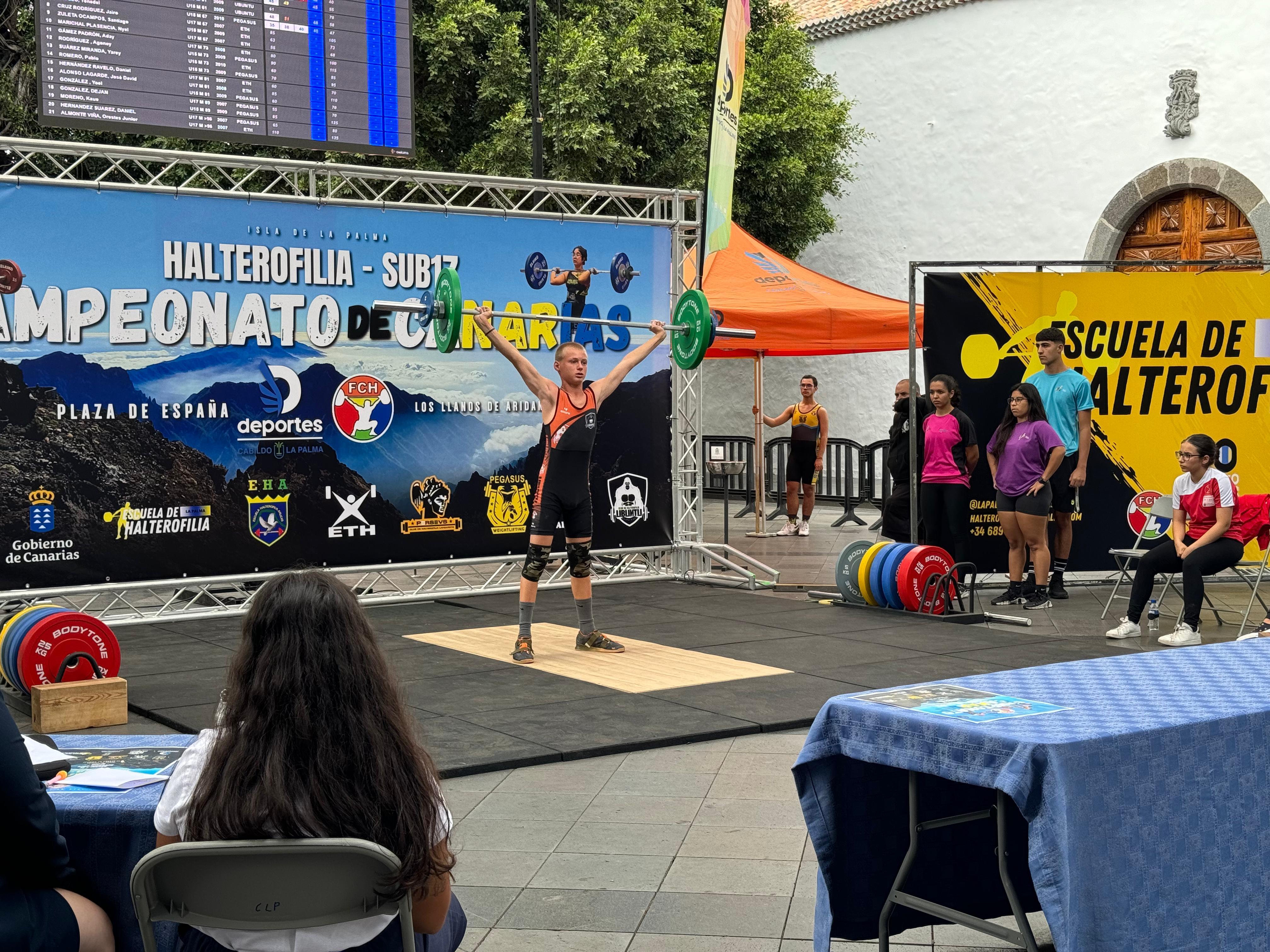 El impulso del Cabildo permite la implantación de la halterofilia en La Palma