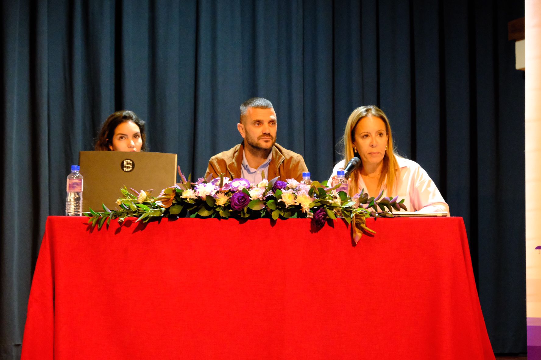El Cabildo impulsa la formación de profesionales en prevención y atención a menores víctimas de violencia de género