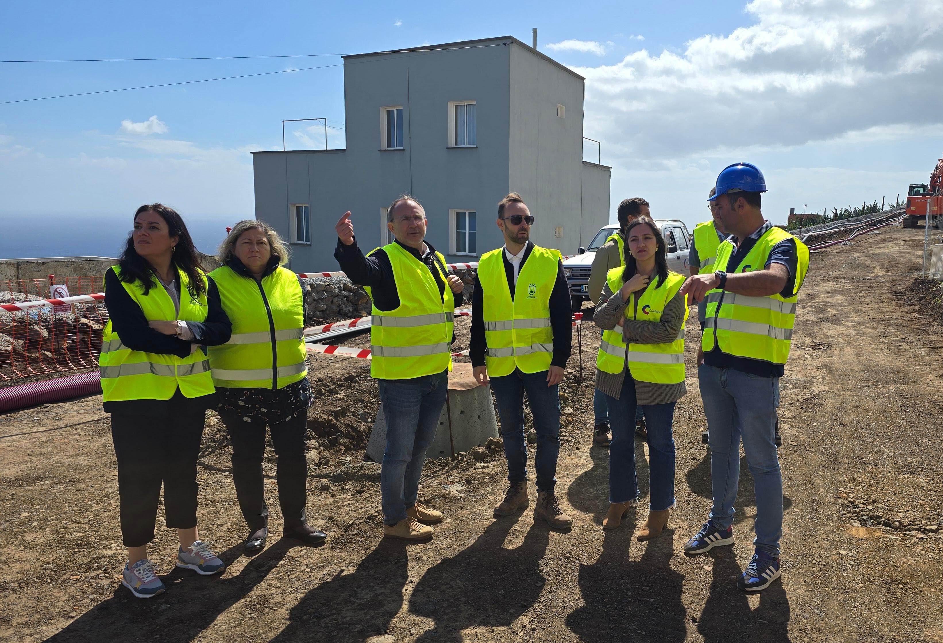 La calle entre el El Drago y La Calzada, impulsada por el Cabildo, contribuye a transformar San Andrés y Sauces