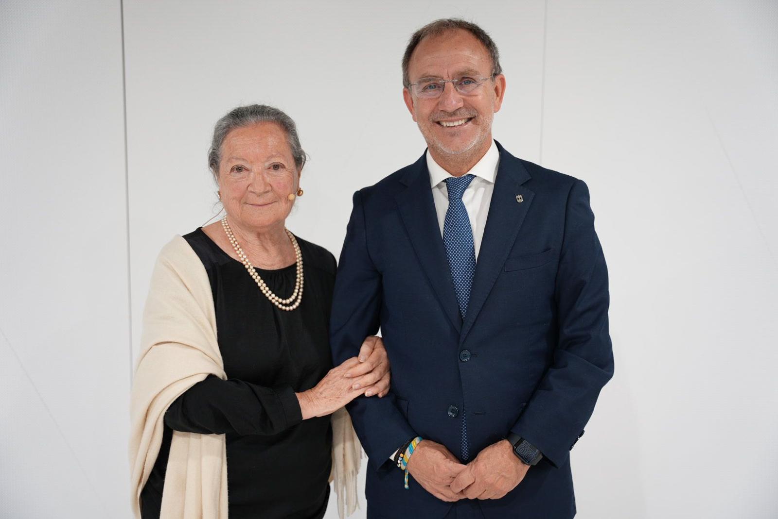 Sergio Rodríguez: “Elsa López representa a una generación que sigue apostando por el futuro de la Isla”