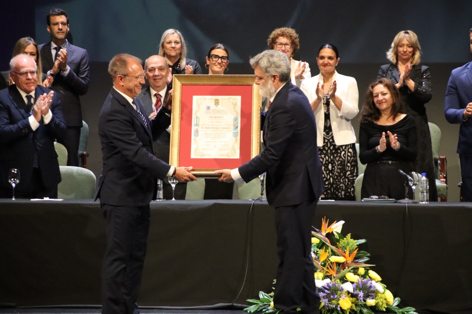 Anelio Rodríguez Concepción recibe del Cabildo el título de Hijo Predilecto de La Palma
