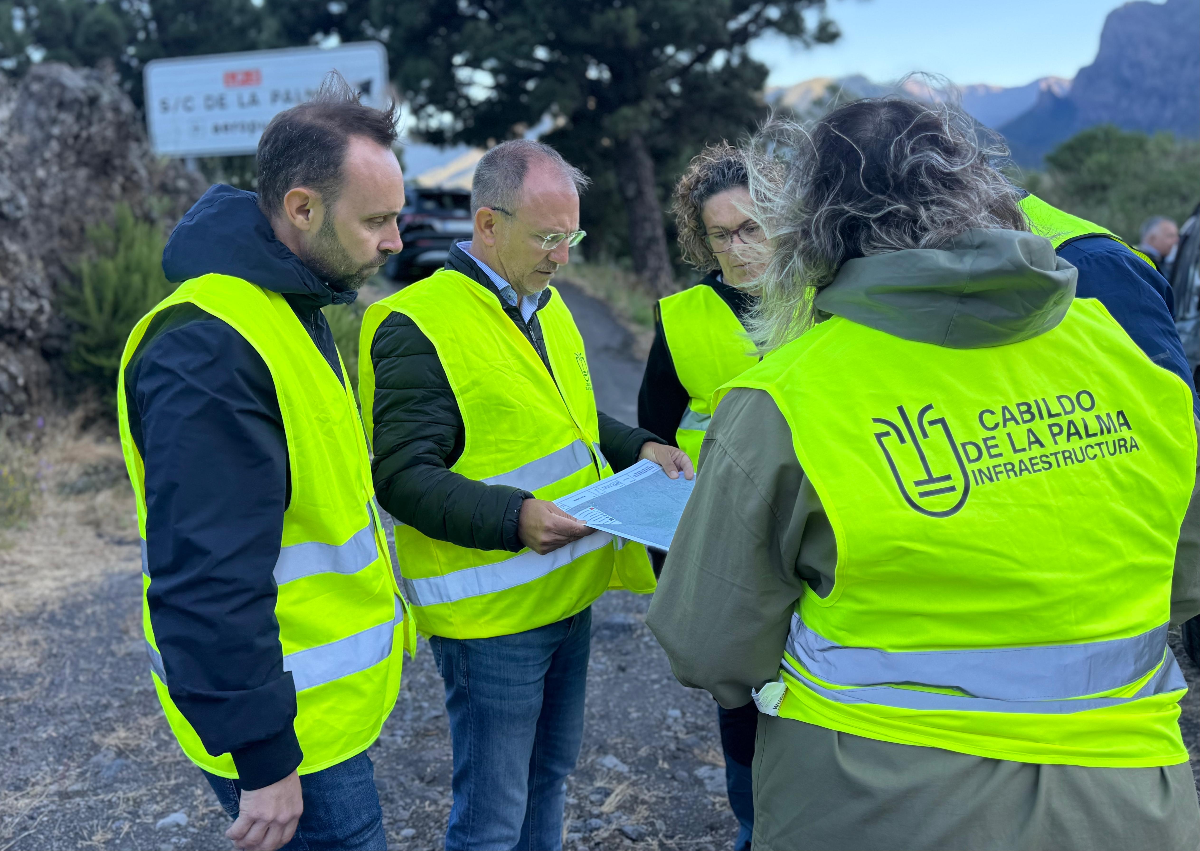 El Cabildo logra desbloquear el proyecto e inicia los trabajos del tercer carril de la curva de Los Castañeros tras casi una década de incumplimientos