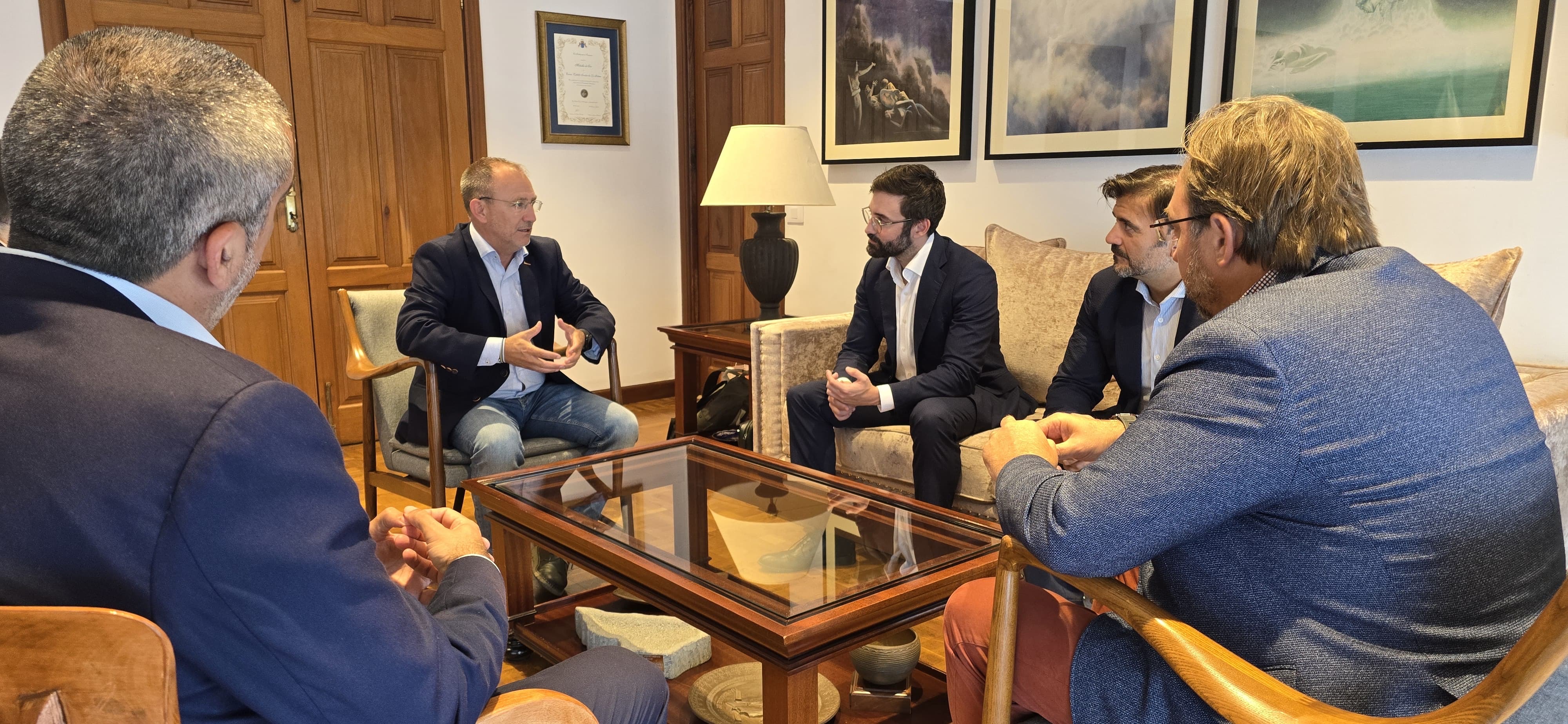 Reunión con el secretario de Estado de Energía.