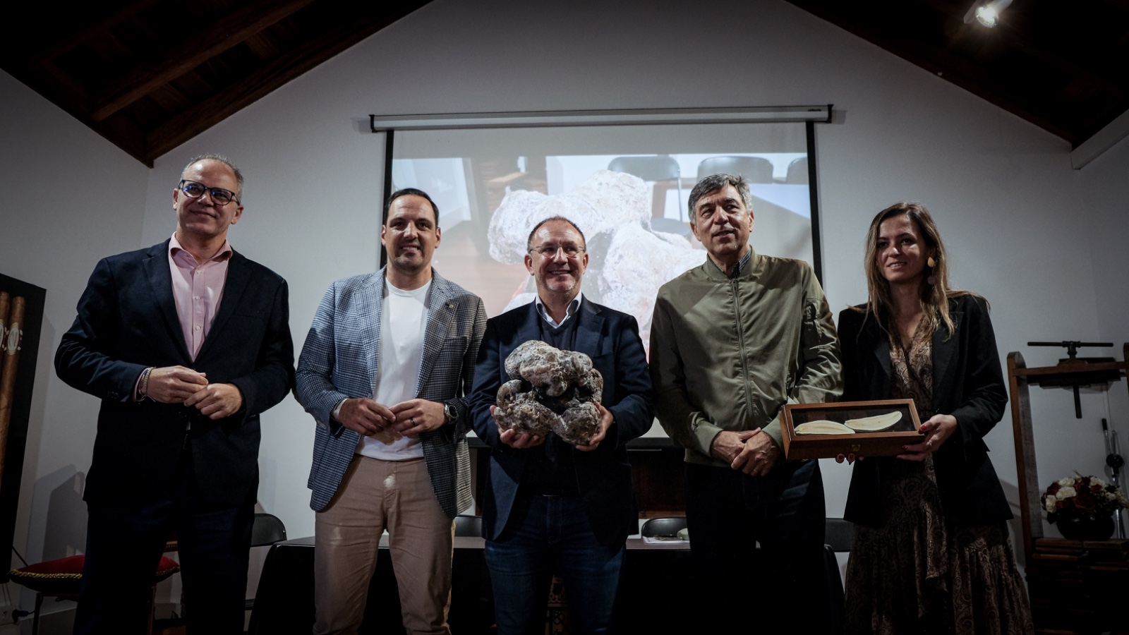 Ámbar gris presentado en Breña Alta.