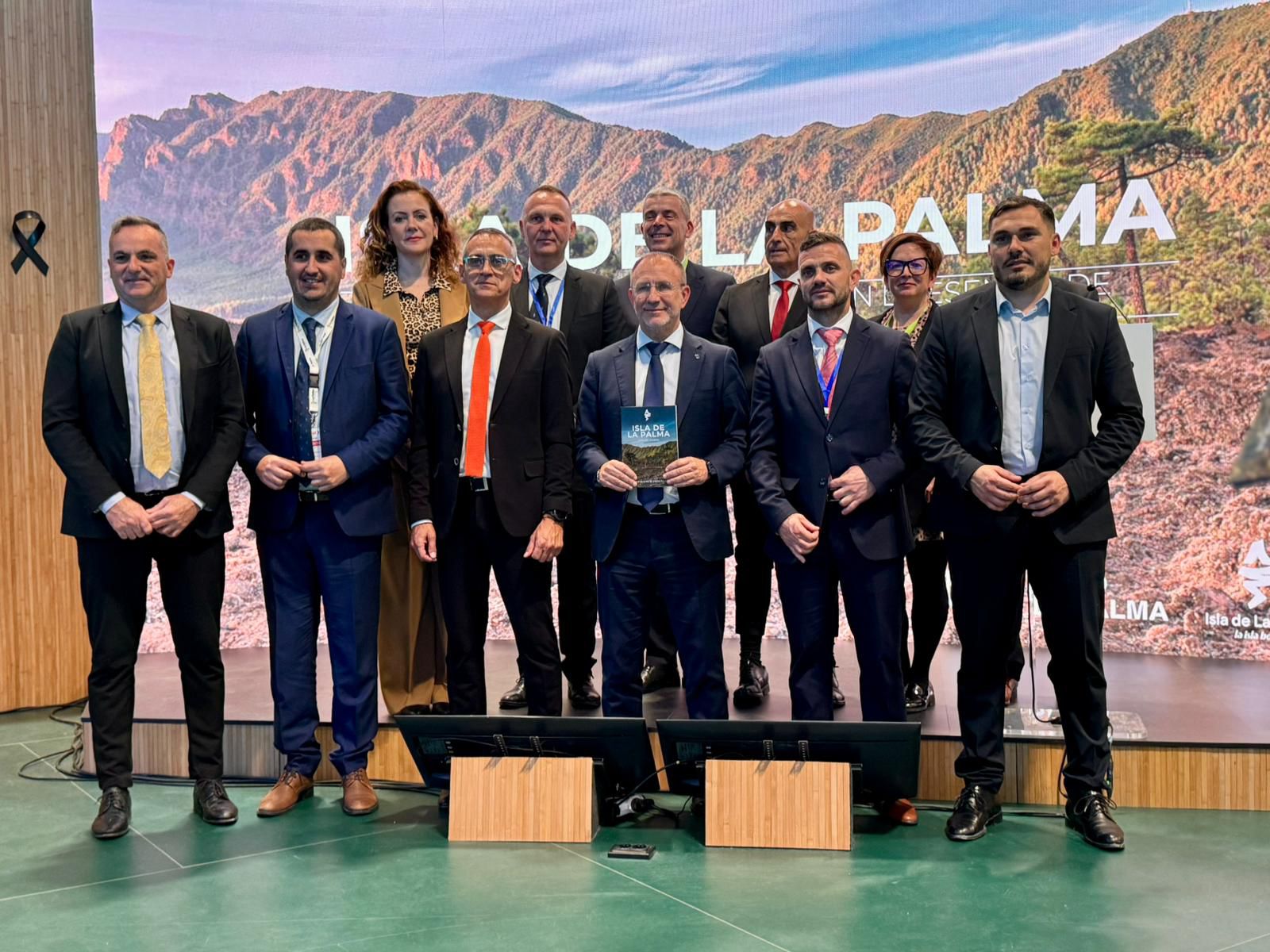 La Palma unifica en una guía todo el potencial y la oferta de actividades de la Isla Bonita