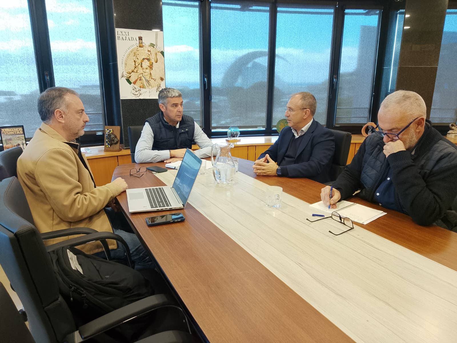 Reunión con la Consejería de Agricultura del Gobierno de Canarias. 
