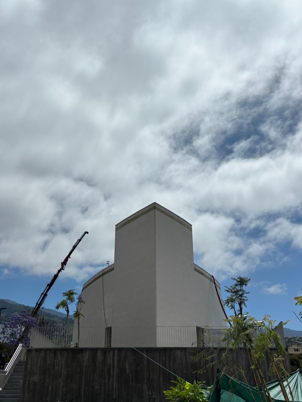 Celebramos la histórica apertura del Auditorio Insular Tomás Cabrera Martín con cinco días de música y una exposición de Facundo Fierro