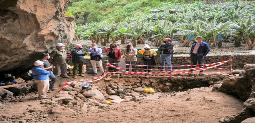 Finaliza la excavación en la Cueva de El Tendal para continuar estudiando la historia aborigen de La Palma