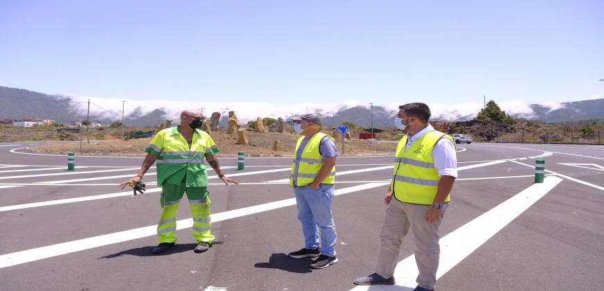 El Cabildo transforma la rotonda de la recta de Padrón en una turboglorieta