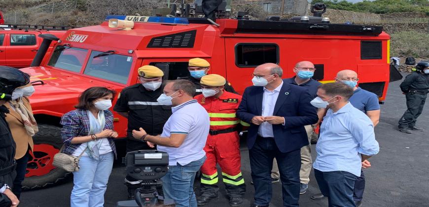 Mariano Zapata anuncia que la UME se suma mañana a la limpieza de ceniza en inmuebles de las zonas de influencia de la erupción