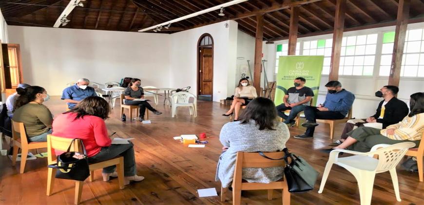 El Cabildo comienza la ronda de reuniones para realizar aportaciones a la Estrategia de Participación de Educación Ambiental de La Palma