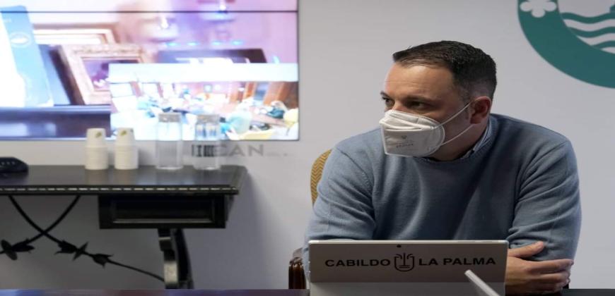 Agricultura colabora con casi una veintena de bodegas  y queserías inscritas en los consejos reguladores de La Palma