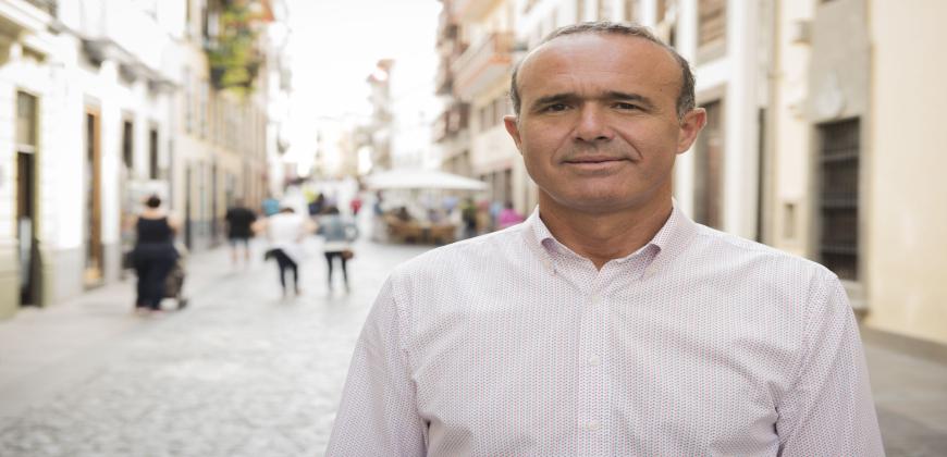 Raúl Camacho destaca la oportunidad que supone recuperar la conexión entre La Palma y Bilbao para consolidar el mercado nacional del norte