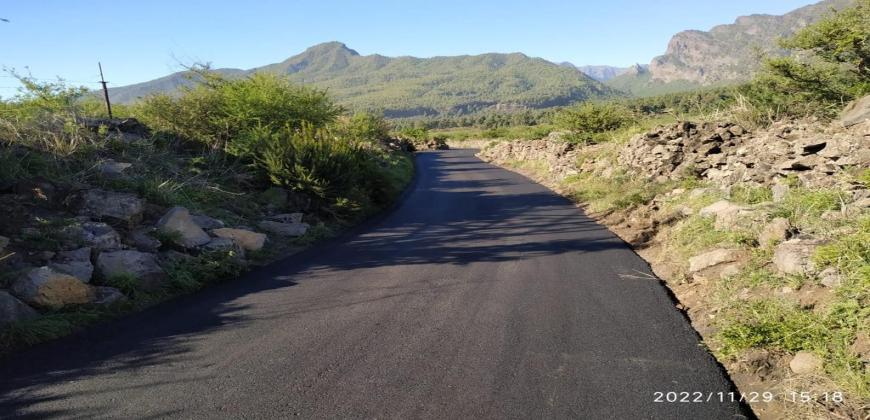 El Cabildo mejora y pavimenta el camino de Las Cuevas 
