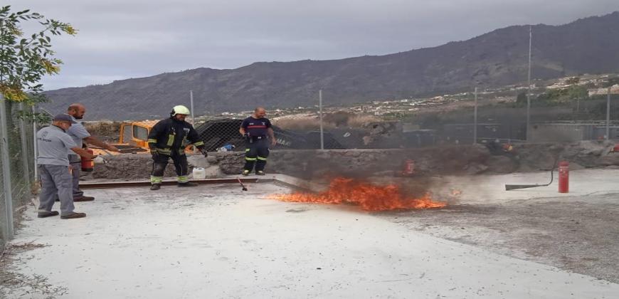El Cabildo de La Palma amplía la formación del personal de la red de puntos limpios