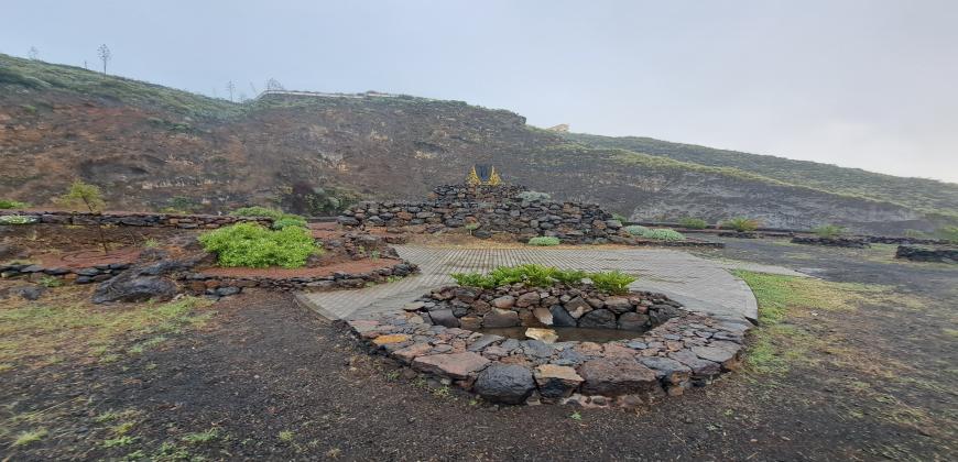 El Cabildo habilita una zona de descanso en Puntallana recuperando el mirador de San Juanito