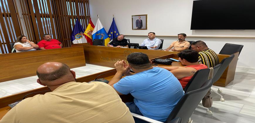 El Cabildo se reúne con el sector de la lucha canaria para consensuar mejoras en la promoción deportiva 