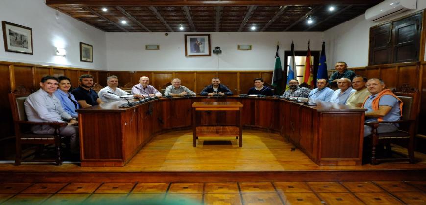 Cabildo, Seiasa y la comunidad de regantes dan el último paso para comenzar la construcción de la Balsa de El Paso