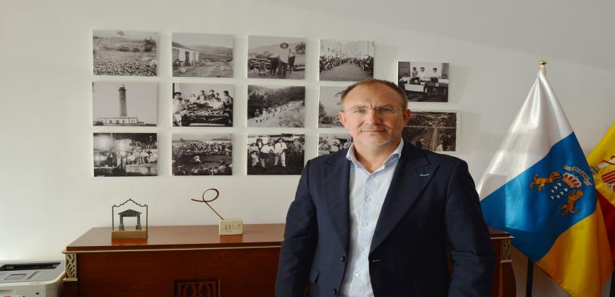 El Cabildo abona la primera anualidad del PIDL a los ayuntamientos que han suscrito el convenio que permite aminorar la desigualdad territorial 