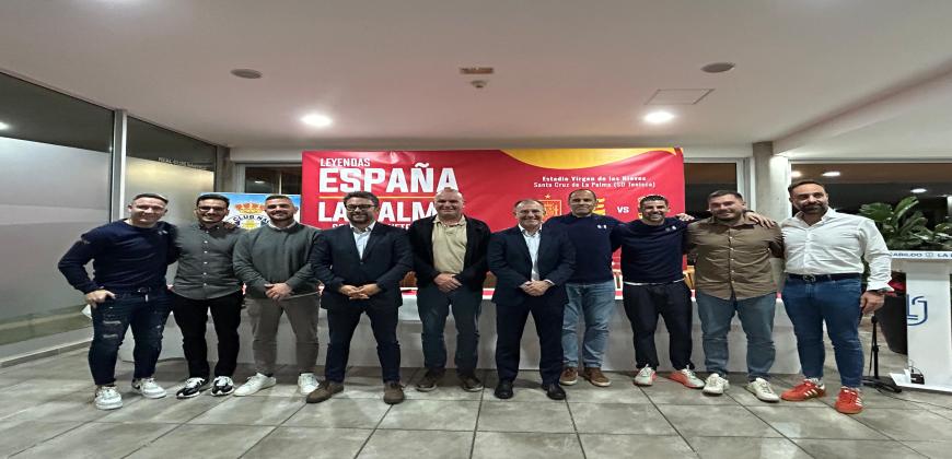 Leyendas de la Selección Española de Fútbol disputarán un amistoso este viernes ante un combinado de jugadores emblemáticos de La Palma
