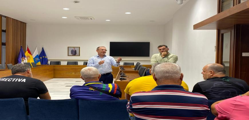 Reunión con directivos de los clubes de lucha canaria en La Palma