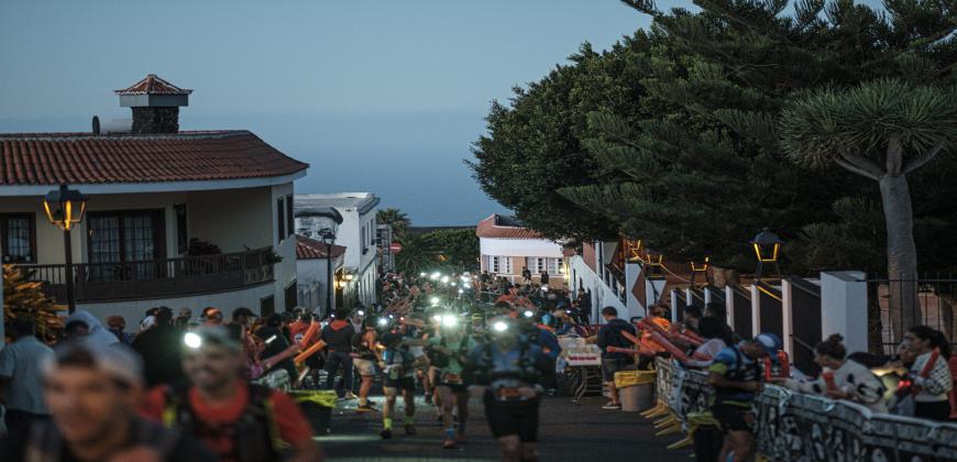 Transvulcania adidas fomenta la cercanía entre atletas y aficionados facilitando el acceso a los puntos calientes del recorrido